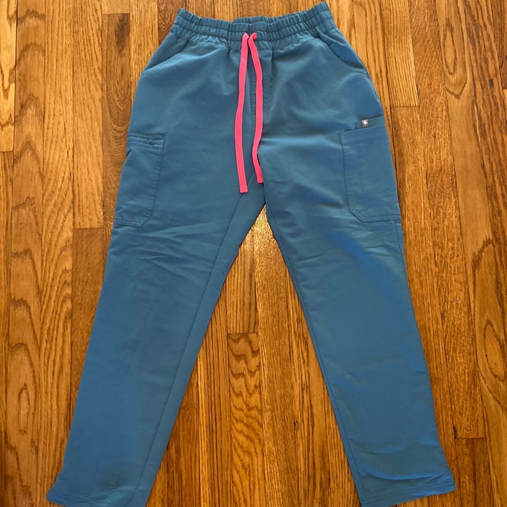 Figs Hydrogreen High Waisted Yola Scrub Pants in Size Small Petite